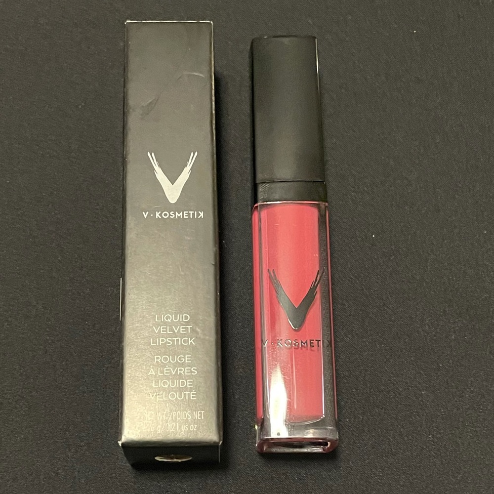 NIB Creamy Liquid Velvet Lipstick - Bubbly